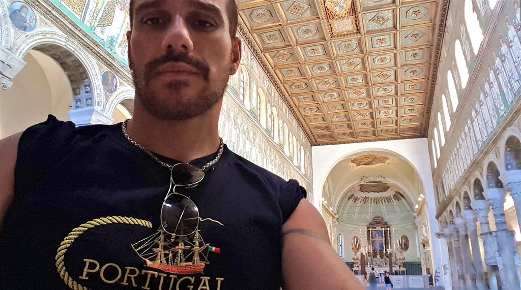 JoelSepelJOELSE's tweet photo. #BasilicaDiSApollinareNuovo #BasilicaDiSApollinareNuovoRavenna #RavennaBasilicaDiSApollinareNuovo #Ravenna #emiliaromagna #pearlofitaly #musico #JOELSEPEL #JOELSE #joelsepel #italianpearl #joelesepel #crumblenot #performer #SINGER #musiciansinger #performershowman #thenonfriend https://t.co/XyBv96U1Lg