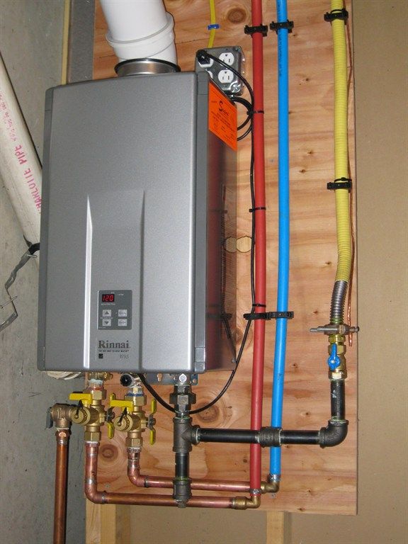 TechinTheus's tweet image. Rinnai Ruc98IN Review – Natural Gas Tankless Water Heater- waterheaters.review/tankless-water…