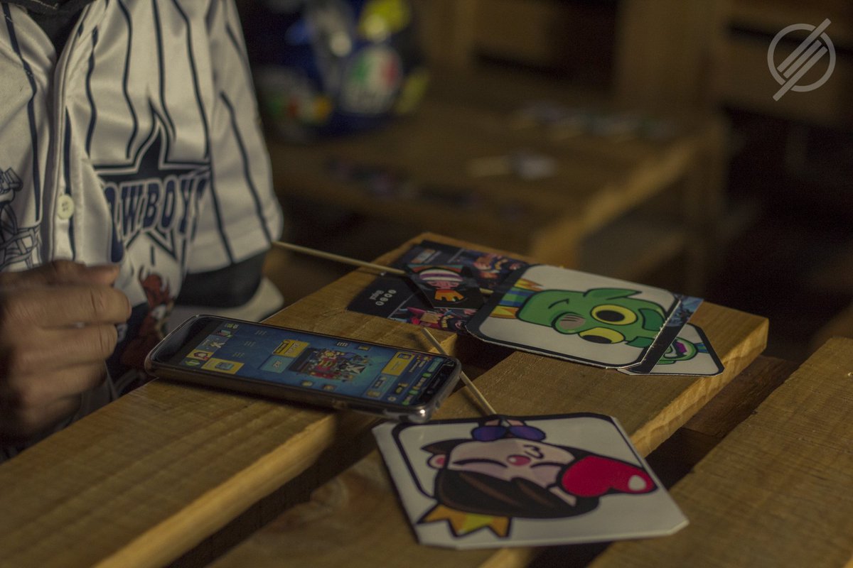 Hola gente, como vamos !!

Aquí les dejamos unas foticos del evento de amor y amistad que se realizó en <a href="/parallel4gamers/">Parallel</a> 

Gracias  a  @bautiphotography paula y a
@ianfella mateo por estas excelente fotografías