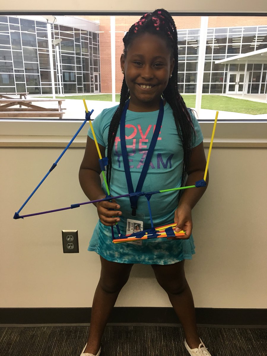 MrsLindsClass's tweet photo. Love when students are passionate about something we did in class and make their own project at home. #scienceRules #combiningMaterials #MemorableLesson #AllIn #Woodard https://t.co/QkrjVufCPn