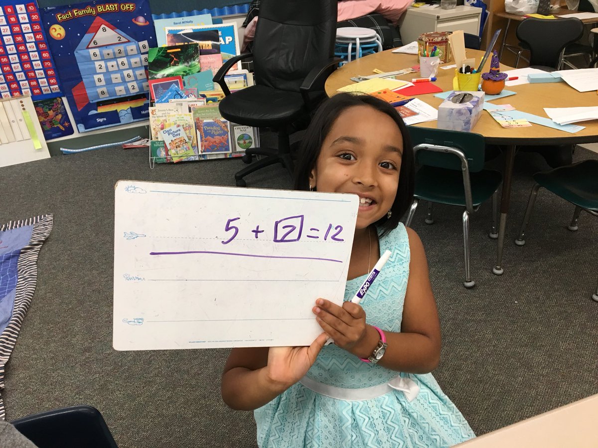ryenot23's tweet photo. Working on solving word problems using multiple strategies!#missingaddend #doublesplus1 #circledrawing https://t.co/Gd3IWeQ5X3