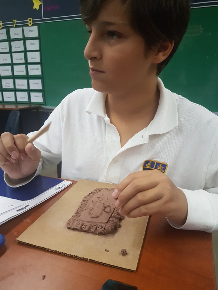 MrFreed82's tweet photo. The Horror in Clay
#basrelief
#callofcthulhu
#cthulhu https://t.co/7WoNAEiXtk