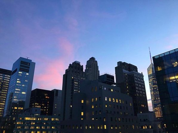 mad46's tweet photo. The perfect place to catch a #NYC sunset. 📸 @jsihra https://t.co/Wbb7YFF8QO