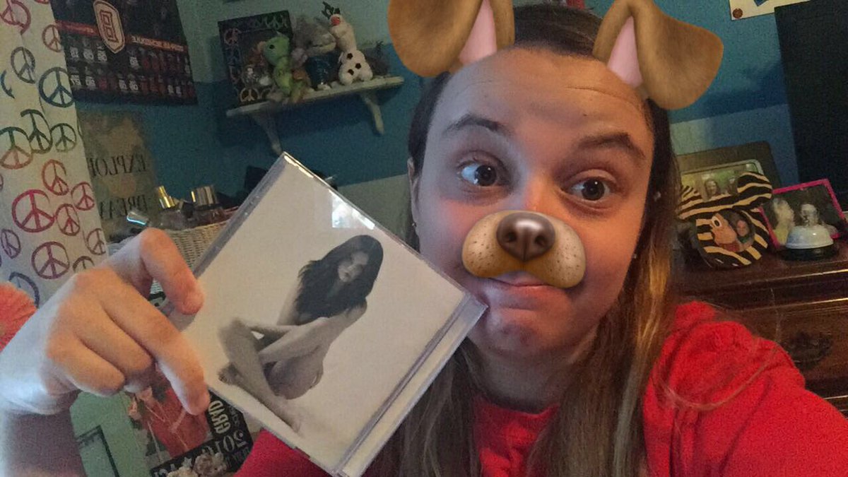 dearreeder's tweet photo. 3 years ago today the album that changed my life forever came out. I’m so happy I get to spend the rest of my life with a reminder of it on my side. Shoutout to @selenagomez for creating such a masterpiece ❤️#3YearsofRevival https://t.co/1ANnzwA2RJ