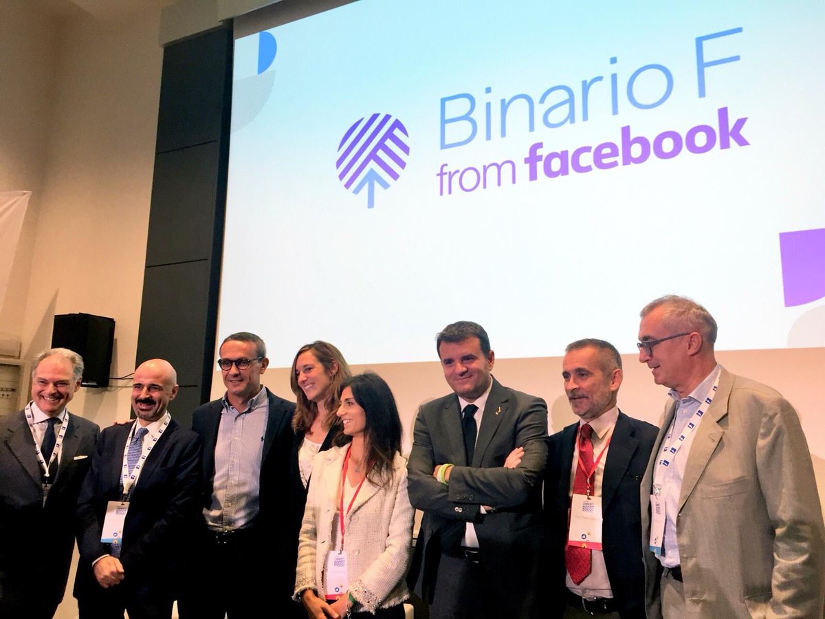 giamma71's tweet image. all'inaugurazione di #BinarioF nuovo spazio @facebook dedicato allo sviluppo delle capacità digitali.
Presenti: @LucaColombo e Laura Bononcini per FB Italia, @virginiaraggi Sindaco di @Roma e @GPManzella Ass. Sv. Eco. @RegioneLazio
Modera: @NicolaPorro