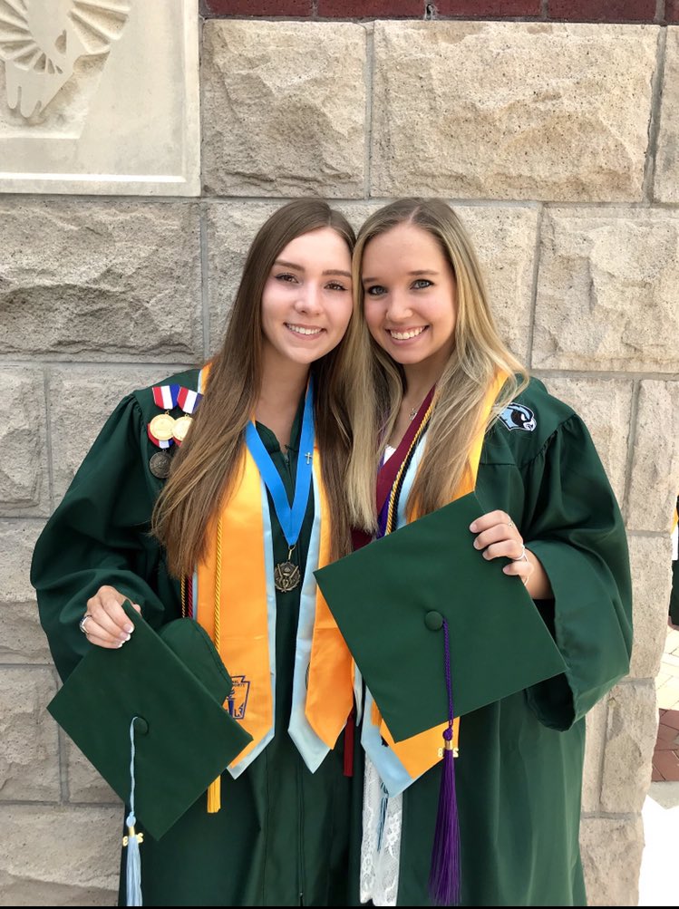 MorganKazelskis's tweet photo. happy 19th bday to my best friend forever!! I miss u &amp; hope you had the best day ily!!💕🎉 https://t.co/16c3ZuPfrx