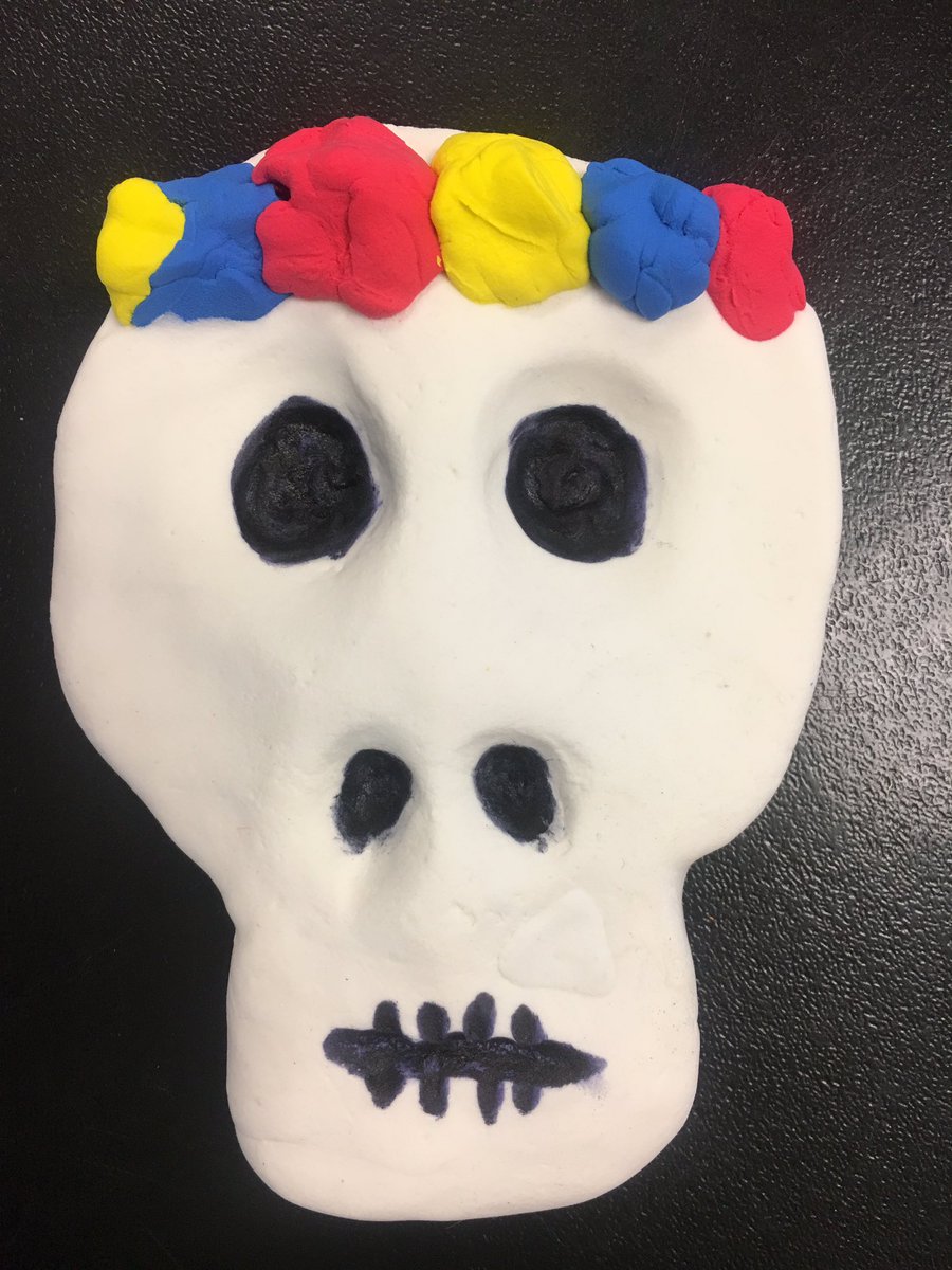 CbeARTstudio's tweet photo. CBE ART CLUB (🎉) experimenting with clay skull creation. #cbeartclub #cbeartstudio #sugarskulls #hispanicheritagemonth #artclub #bukhairbears #elementartyart #arteducation #sugarskullart #RISDAce #risdconnects #RISDgreatness https://t.co/Zl1IEpGxAq
