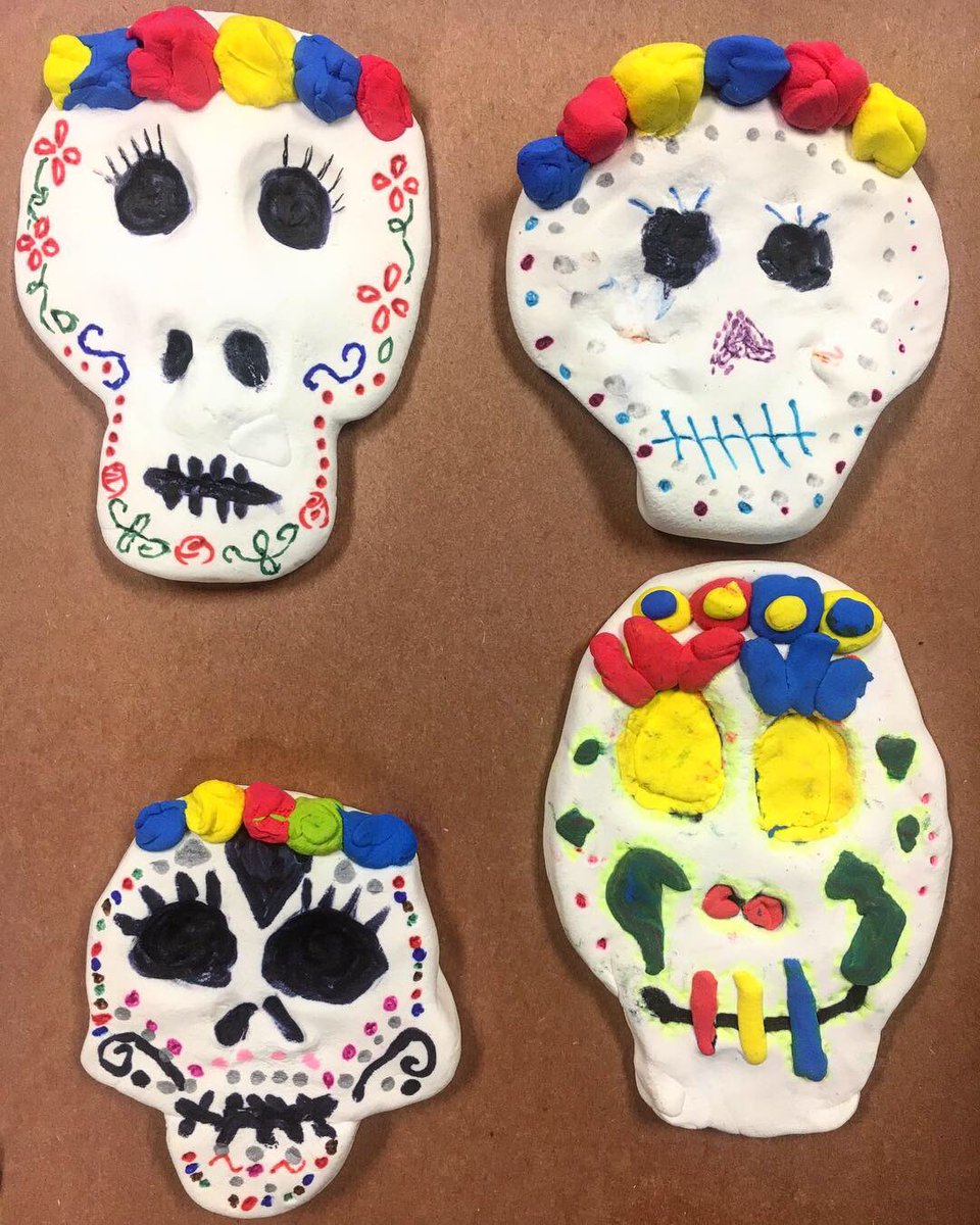 CbeARTstudio's tweet photo. CBE ART CLUB (🎉) experimenting with clay skull creation. #cbeartclub #cbeartstudio #sugarskulls #hispanicheritagemonth #artclub #bukhairbears #elementartyart #arteducation #sugarskullart #RISDAce #risdconnects #RISDgreatness https://t.co/Zl1IEpGxAq