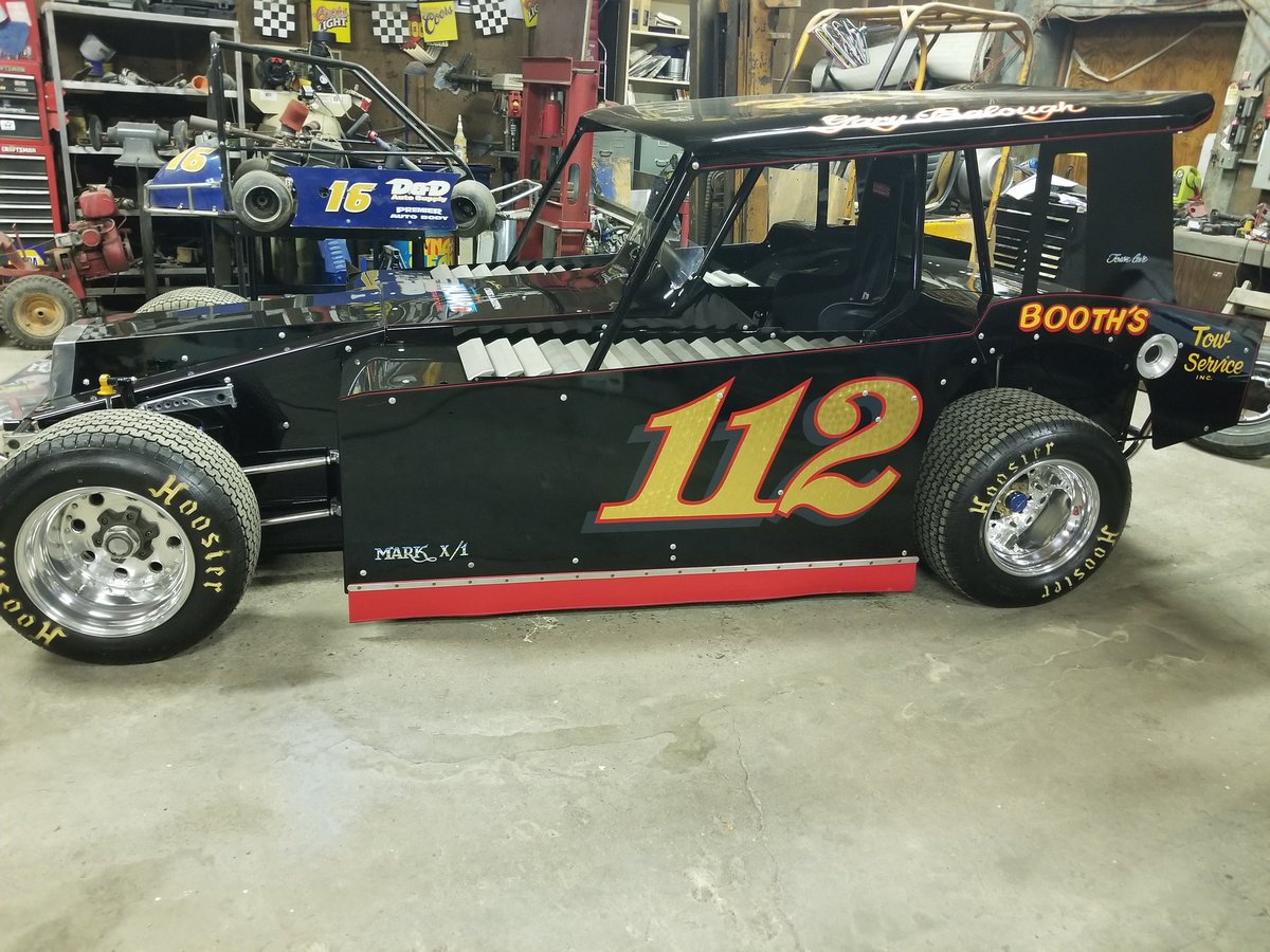 Tonight I have the privilege to work on probably the most famous north east Dirt Modified ever built very exciting.