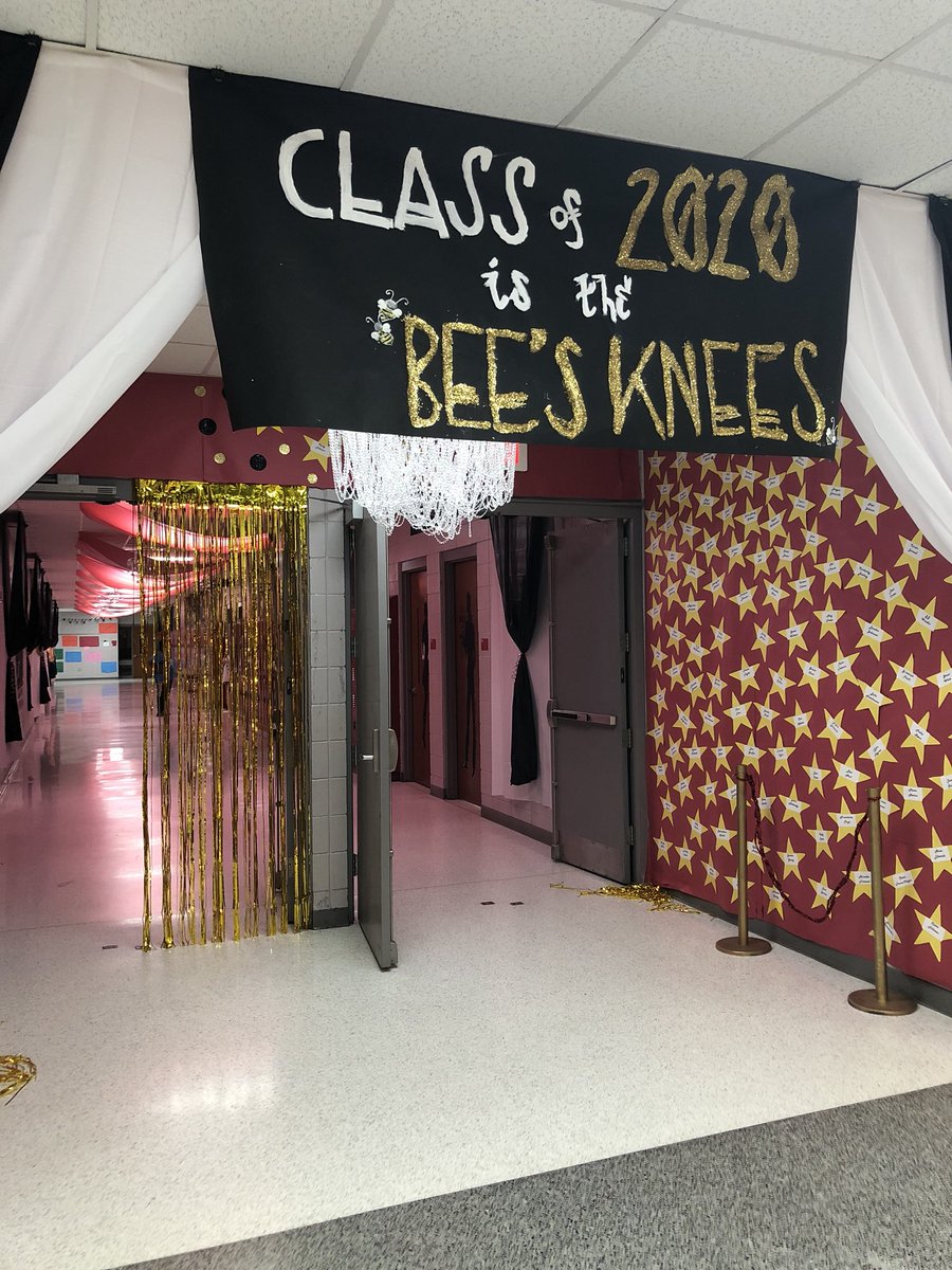 ACStudentCo's tweet image. Junior hallway for the Hoco hallway contest. Class of 2020 is definitely classy. #PantherPityParty