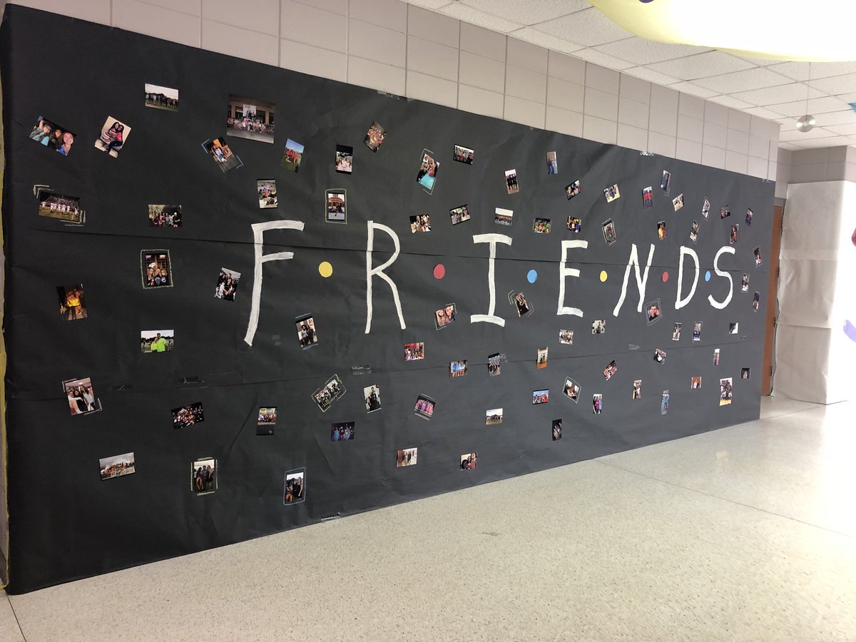 ACStudentCo's tweet image. Senior hallway for the Hoco hallway contest. Thanks for the nostalgia, 2019. #PantherPityParty