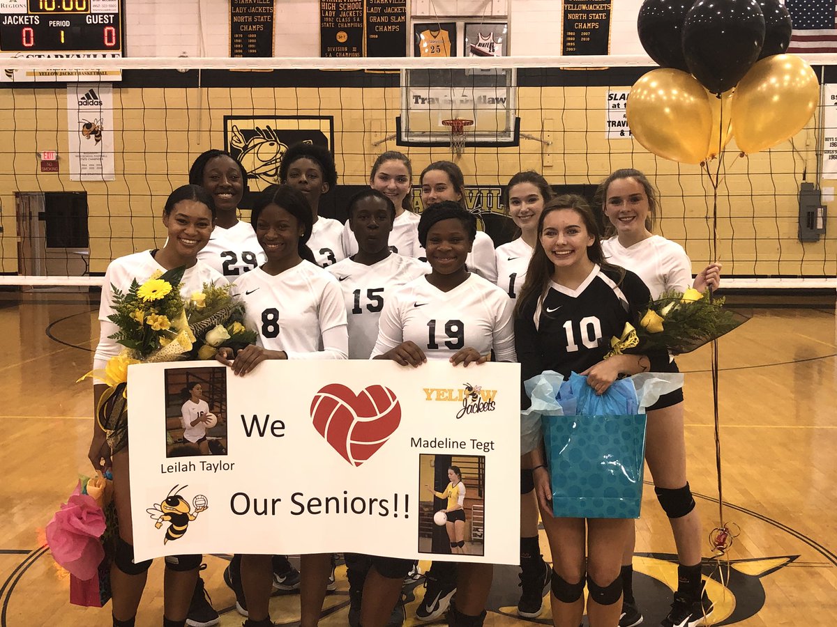 shsjacketbuzz's tweet photo. Congratulations to the seniors on the volleyball team for their season. 🏐🐝 https://t.co/XP6mXVhVU0
