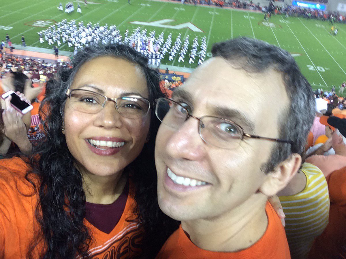 RossDynamicsLab's tweet image. Gonna be attending #SACNAS2018 National Diversity in STEM Conference in San Antonio, Texas this week. I&apos;ll be at the Virginia Tech College of Engineering booth (#520). Stop by to learn about the #EngineeringMechanics grad program in beam.vt.edu &amp;amp; other degree programs