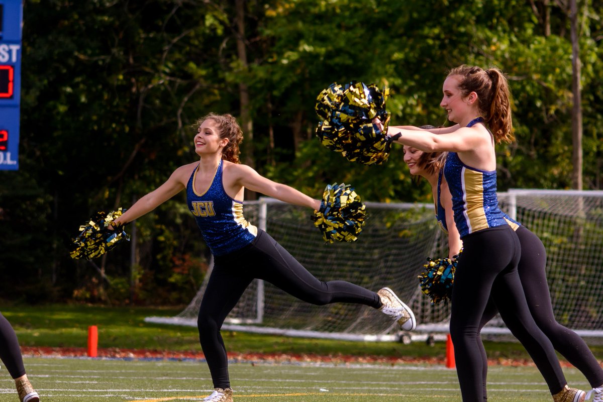 JCphotos17's tweet photo. Great job at homecoming by @DanceTeam_JCU https://t.co/AitHjUKAju