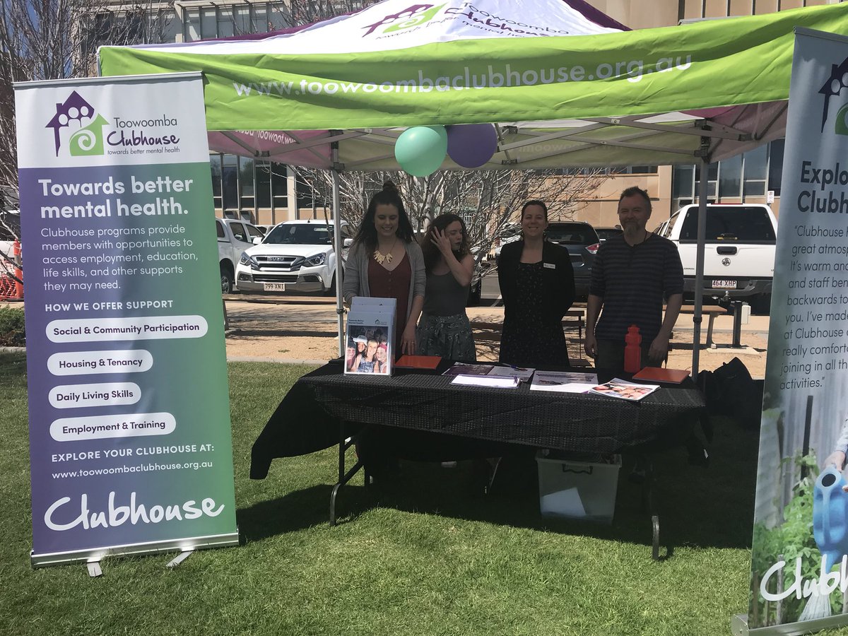 twbchamber's tweet photo. Unleash the Beast underway today leading a discussion in mental health &amp; wellbeing - unbelievable speakers &amp; authors line up in @toowoombaregion sharing knowledge &amp; experience #strongertogether #healthyworkplaces #Lifeline #healthycommunities @DDWMPHN @Qld_MHC @troymorgancoach https://t.co/Fz6upKV2au