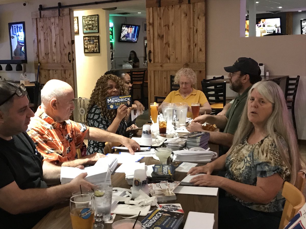 Happy warriors at West Suburban Patriots Pub Night helping with a mailing for James Mendrick for DuPage County Sheriff 😊⁦<a href="/James4Sheriff/">Mendrick for Sheriff</a>⁩