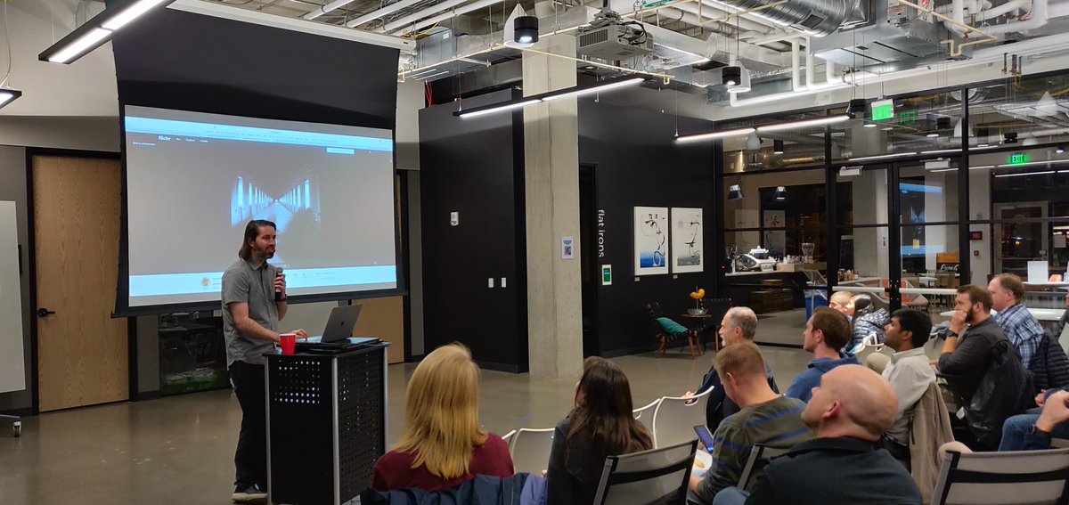 BoulderPython's tweet image. Next up is @whlteXbread talking about image processing and averaging in Python 🐍