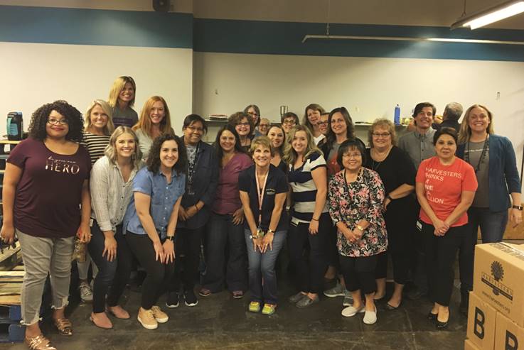 PattyASullivan's tweet photo. I love working for @Hallmark because they truly #CareEnough! Packing more than 4,000 BackSnacks for Harvesters today is just one of the ways we contribute to our community. #CareEnough #HallmarkLife https://t.co/EEsOysXoMt