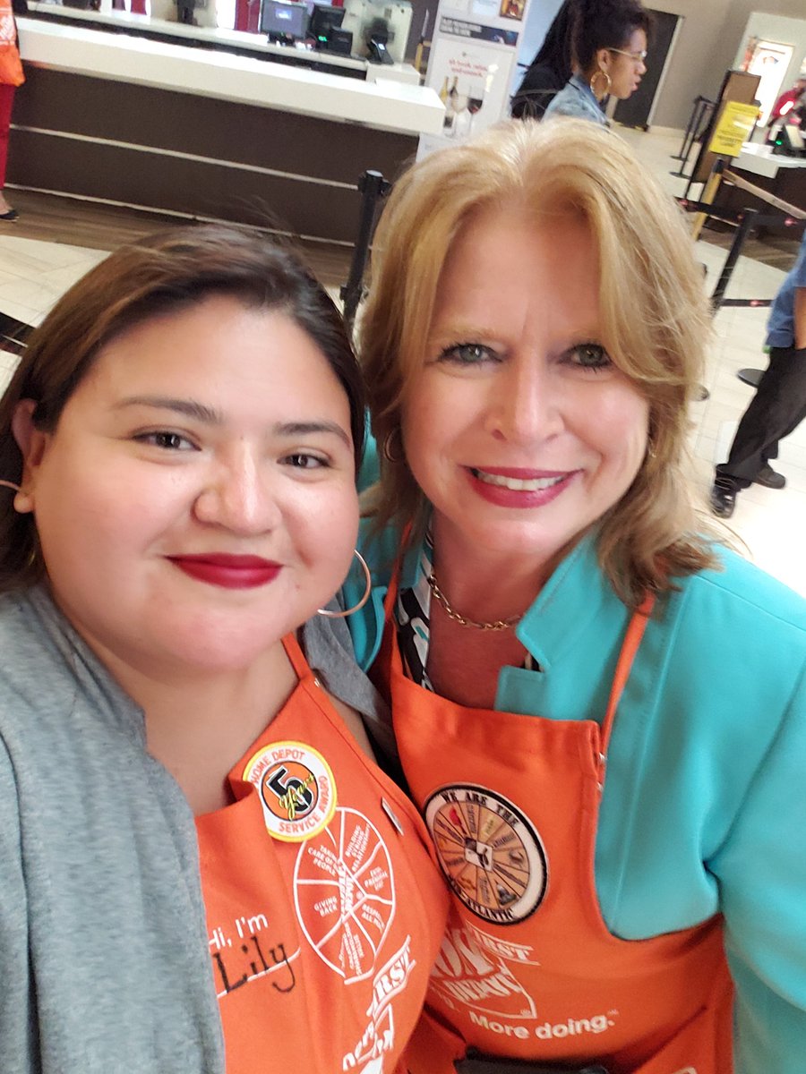 Lilia Cortes tweet media