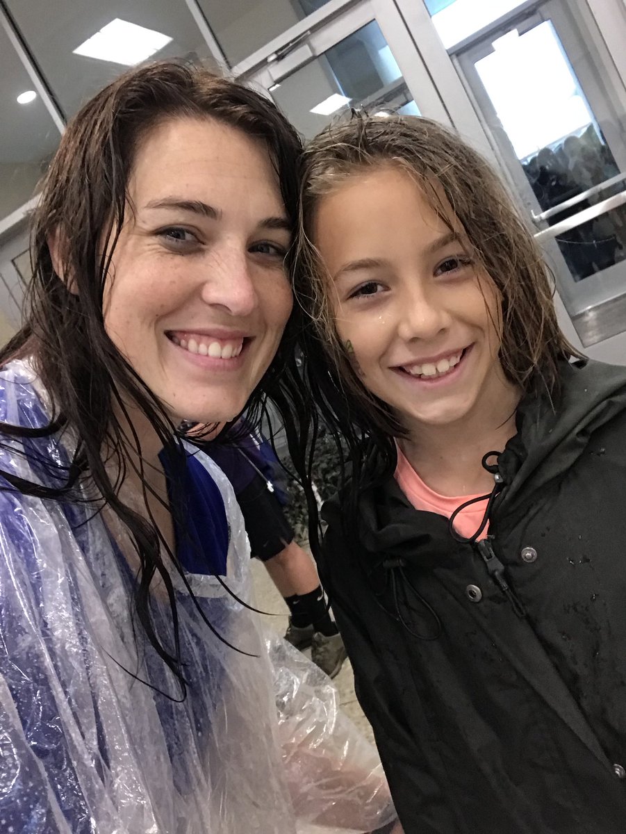 Robbennoltr's tweet photo. So today at Decatur High School, we went beyond our building to explore the State Fair of Texas! These kids were awesome troopers with all of the rain! They made the best of the day and made our first @DecaturFCCLA field trip a success! @DecaturHSPrncpl #texasfccla https://t.co/r7hnpxiBki