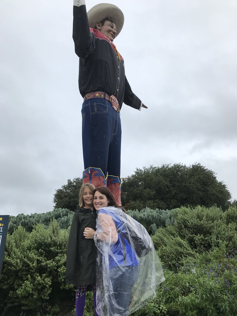Robbennoltr's tweet photo. So today at Decatur High School, we went beyond our building to explore the State Fair of Texas! These kids were awesome troopers with all of the rain! They made the best of the day and made our first @DecaturFCCLA field trip a success! @DecaturHSPrncpl #texasfccla https://t.co/r7hnpxiBki