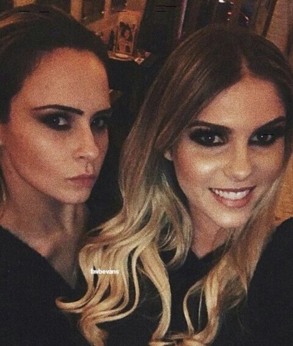 #FicaAnaPaula @anapaularenault https://t.co/RdoXvI8gYM<a href="/tag/ficaanapaula"class="tags">#FicaAnaPaula</a><a class="tags" target="_blank" title="On Twitter" href="/?out=eyJ0eXAiOiJKV1QiLCJhbGciOiJIUzUxMiJ9.eyJpYXQiOjE3MjA4NzU1MTIsImlzcyI6InR3cG9ybnN0YXJzLmNvbSIsIm5iZiI6MTcyMDg3NTUxMiwiZXhwIjoxNzUyNDExNTEyLCJyZWRpcmVjdF91cmwiOiJodHRwczovL3R3aXR0ZXIuY29tL2FuYXBhdWxhcmVuYXVsdCJ9.-jezJFSv4DCJPlQo7b2D8eyKHKOvPqqRKr0n7uInVGgzM8y4PWp30dKzIgaXYBfz9ja_SqVb1qA6642wQp9CLA">@anapaularenault</a>