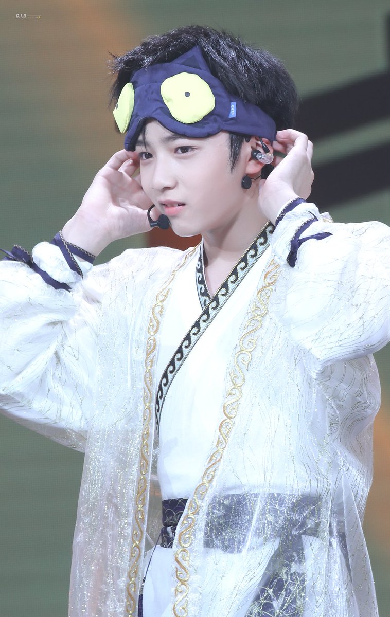 Checkitout0923's tweet photo. #台风少年团刘耀文   #liuyaowen   #耀文

181007

@TFFamily_PR https://t.co/4cQckQBPwN