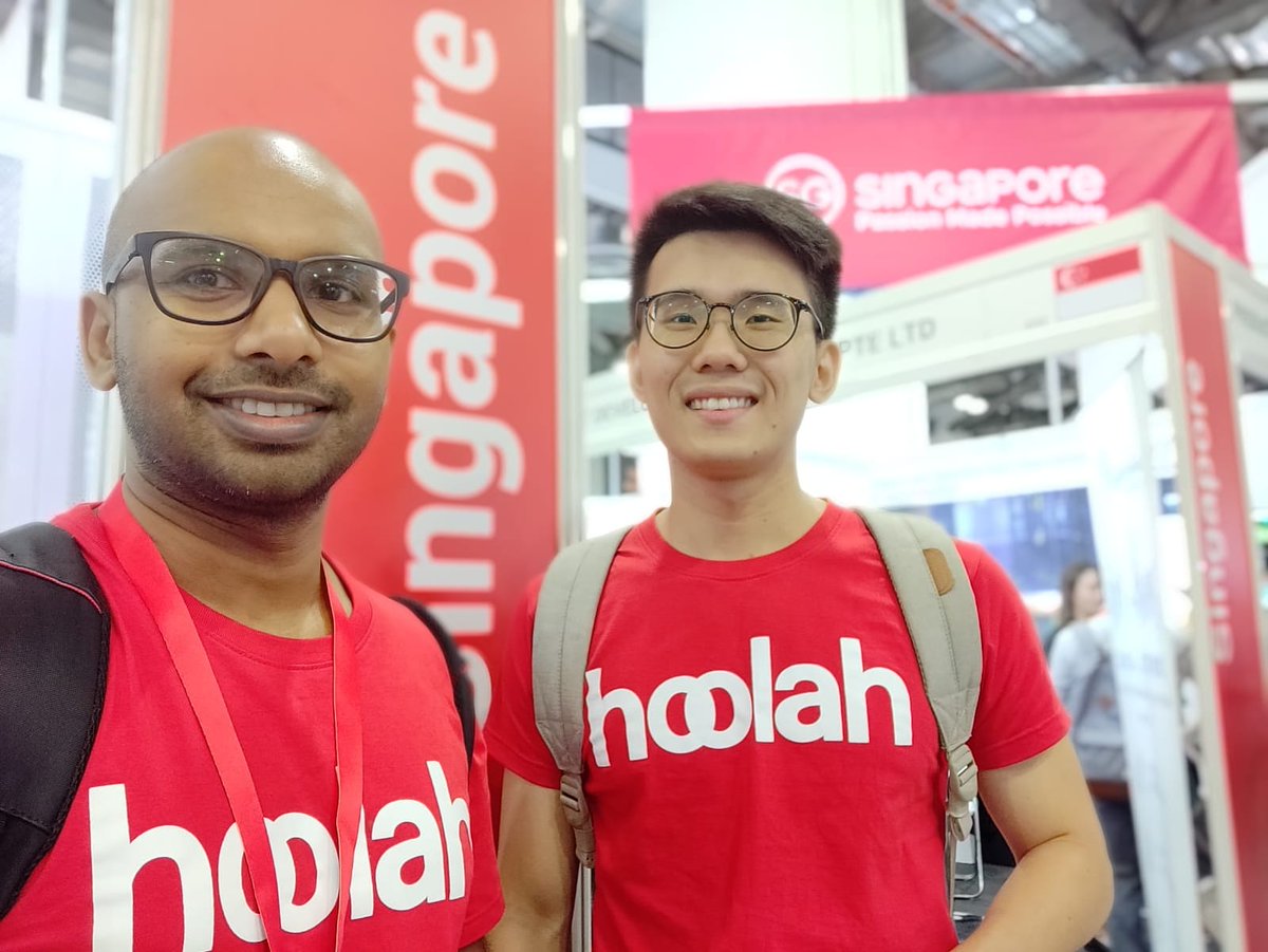 Arvinicus's tweet photo. at @ECEAsia checking out some the new solution providers and new tech in retail #ECESG18 #hoolah #fintech https://t.co/EH5JUIQjRq