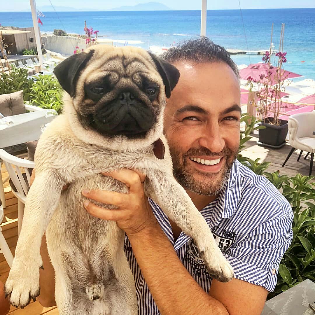 ShowRadyo's tweet photo. 07.00-09.00 arasında ⏳ Türkiye'nin 🇹🇷 #ShowRadyo sunda 👉 ➡ Evinizin oğlu' Murat Güloğlu' sizlerle ❗ 🔽📻🔽 #evinizinoglumuratguloglu #muratguloglu #hoşgeldiniz #Dj @muratguloglu #onair
#turkiyeninshowradyosu https://t.co/PkbwU1EuDu