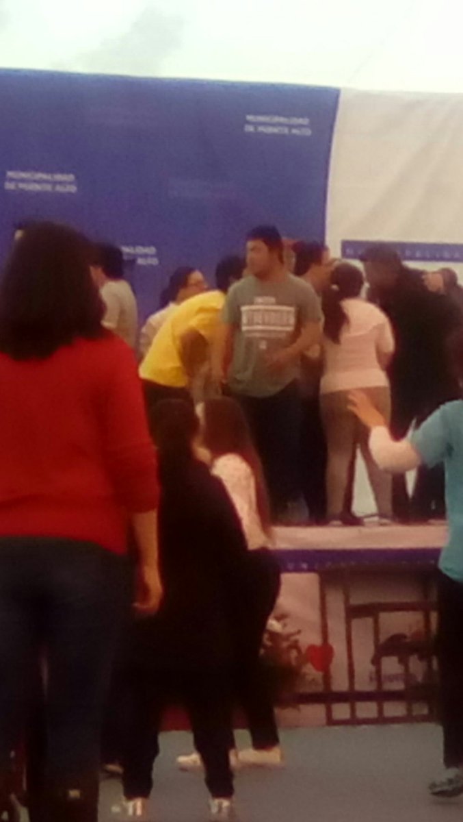 Claudia67462842's tweet photo. Algo que me emociona es el cariño hacia estas personas maravillosas....gracias APOST por la invitación y a don Germán Codina por la dedicación y preocupación hacia nuestros postrados .... https://t.co/A9PEtj20eF