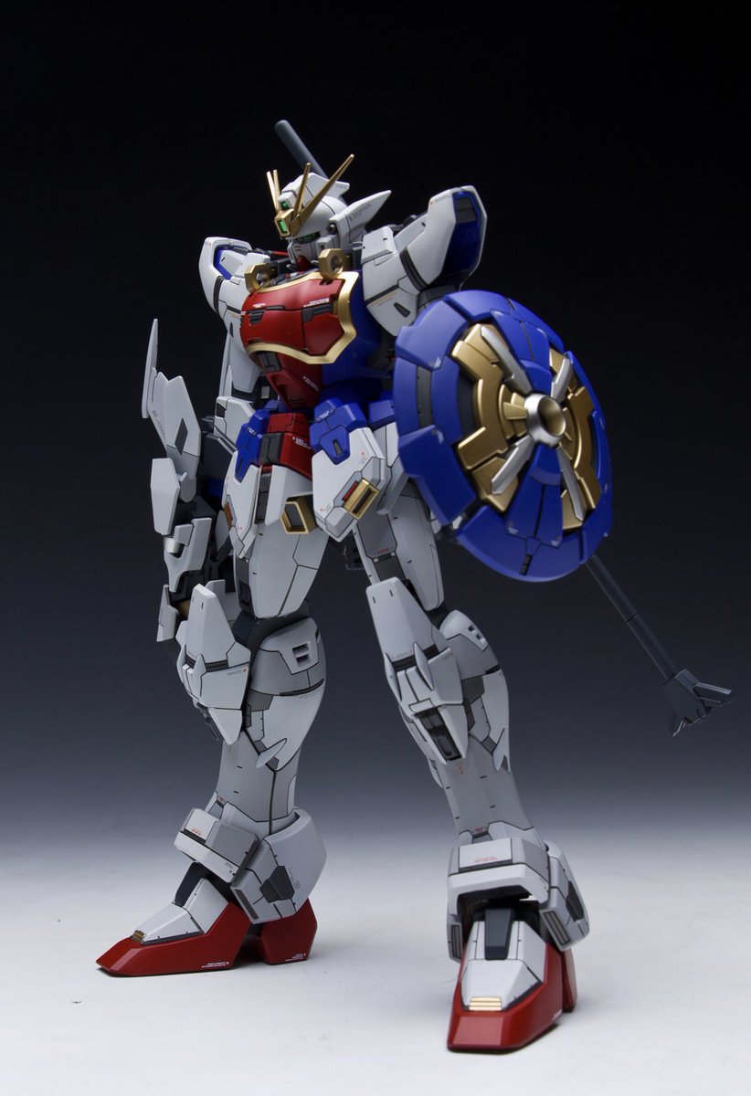 史上最悪人間 On Twitter 新作 ガンプラ ガンプラの画像貼るとrtされると聞いて ガンプラはどんな自由な発想で作ってもいいんだ