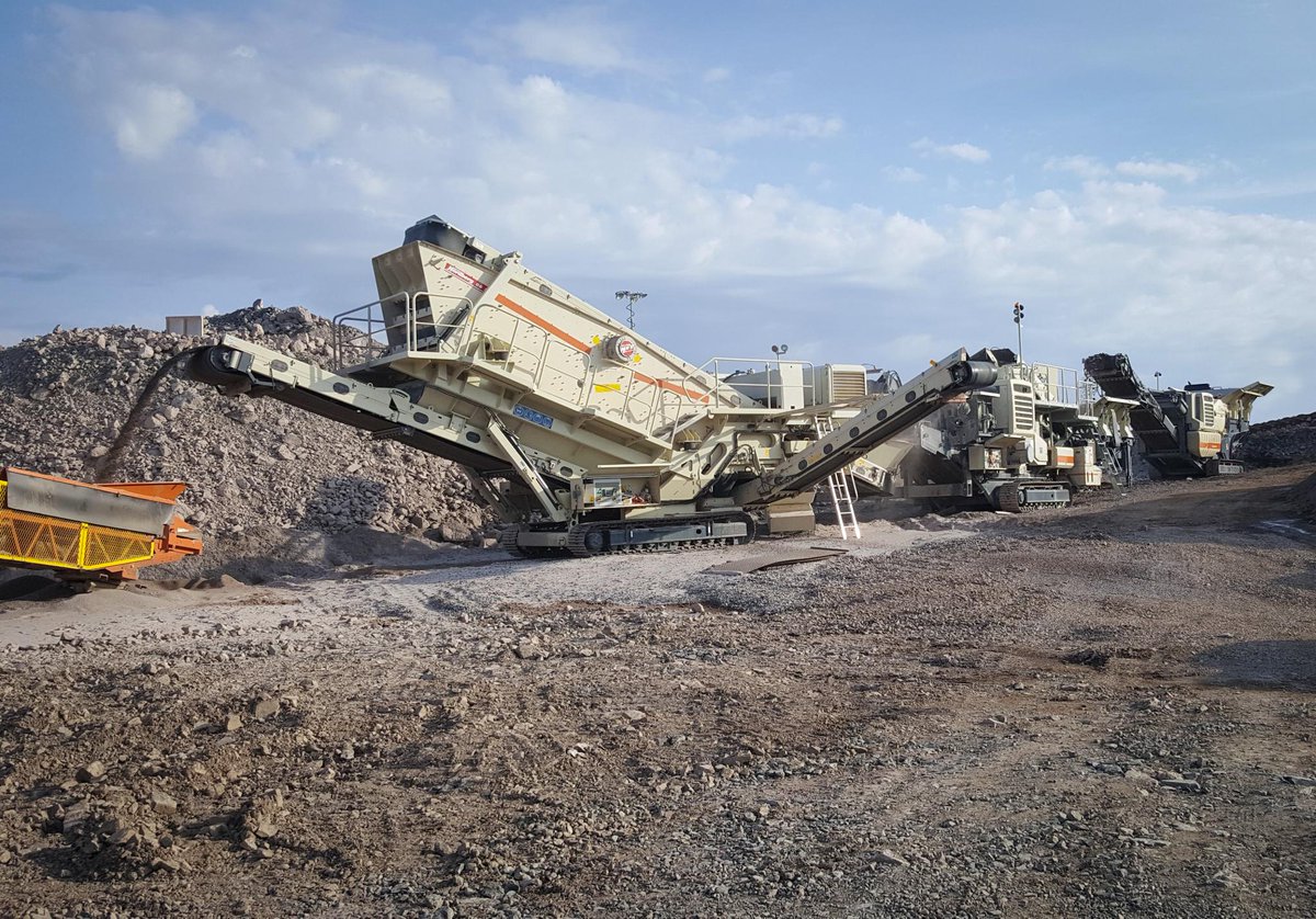 Crush and Screen your aggregate quick and efficiently with minimal downtime using Metso’s large line of crushers and screens. Contact your local Toromont sales rep for more details. #Metso #Jawcrusher #Conecrusher #screen #construction