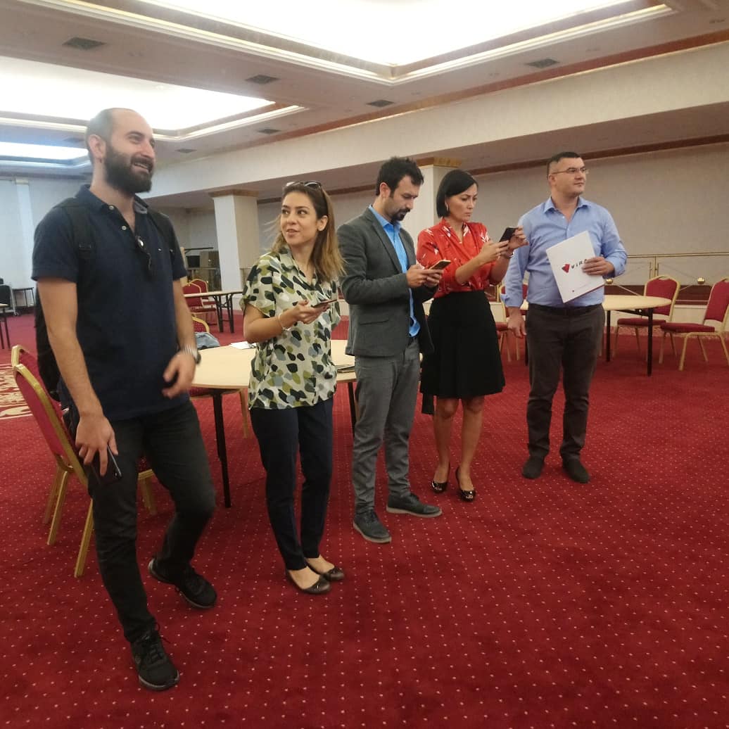 virastratejik's tweet photo. VKOD Lansmanının hazırlıkları son sürat devam ediyor. Durmak yok, yeniliklerle ve teknolojiyle ilerlemeye VİRA!!!
#vkod #virayadanış #yenilikleilerlemek #teknoloji #kodlama #kodlamaeğitimi https://t.co/oLBbt0334U