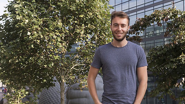 PlymUni's tweet photo. Considering Postgraduate study? Our postgraduate blogs give you an insight into what it is really like to be a #postgraduate student at the University. https://t.co/BMrwxUO483 https://t.co/rfpvGkFKCs