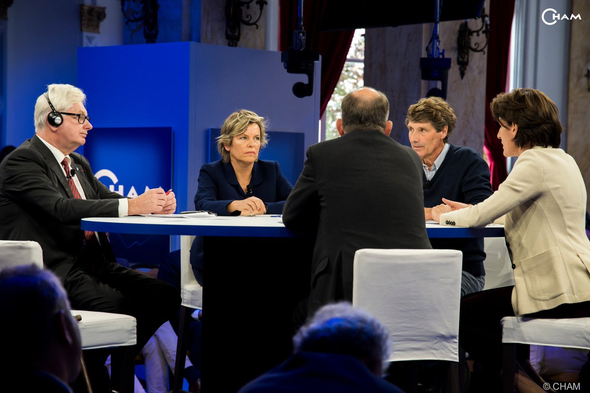 canalcham's tweet photo. "Le tourisme médical pourrait progressivement s’étendre aux prises en charge plus lourdes" ➡️ De l’#Europe de la santé à
l’Europe des #patients ? 
Replay #CHAM2018 : https://t.co/GYt9V0GxCN https://t.co/jYCFOsg9pY