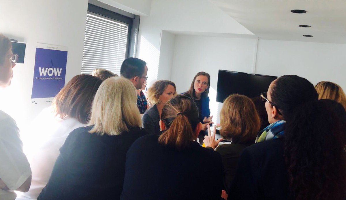 Super Start-up corner au <a href="/LeLabRH/">Le Lab RH</a> pour échanger avec 45 RH sur des sujets de reconnaissance, soft skills et collaboration. Passionnantes discussions &amp; un bel accueil pr <a href="/CocoworkerFr/">Cocoworker</a> dont l'histoire, la mission &amp; les valeurs ont parlé à nos interlocuteurs ! #FeedbackIsAKiff