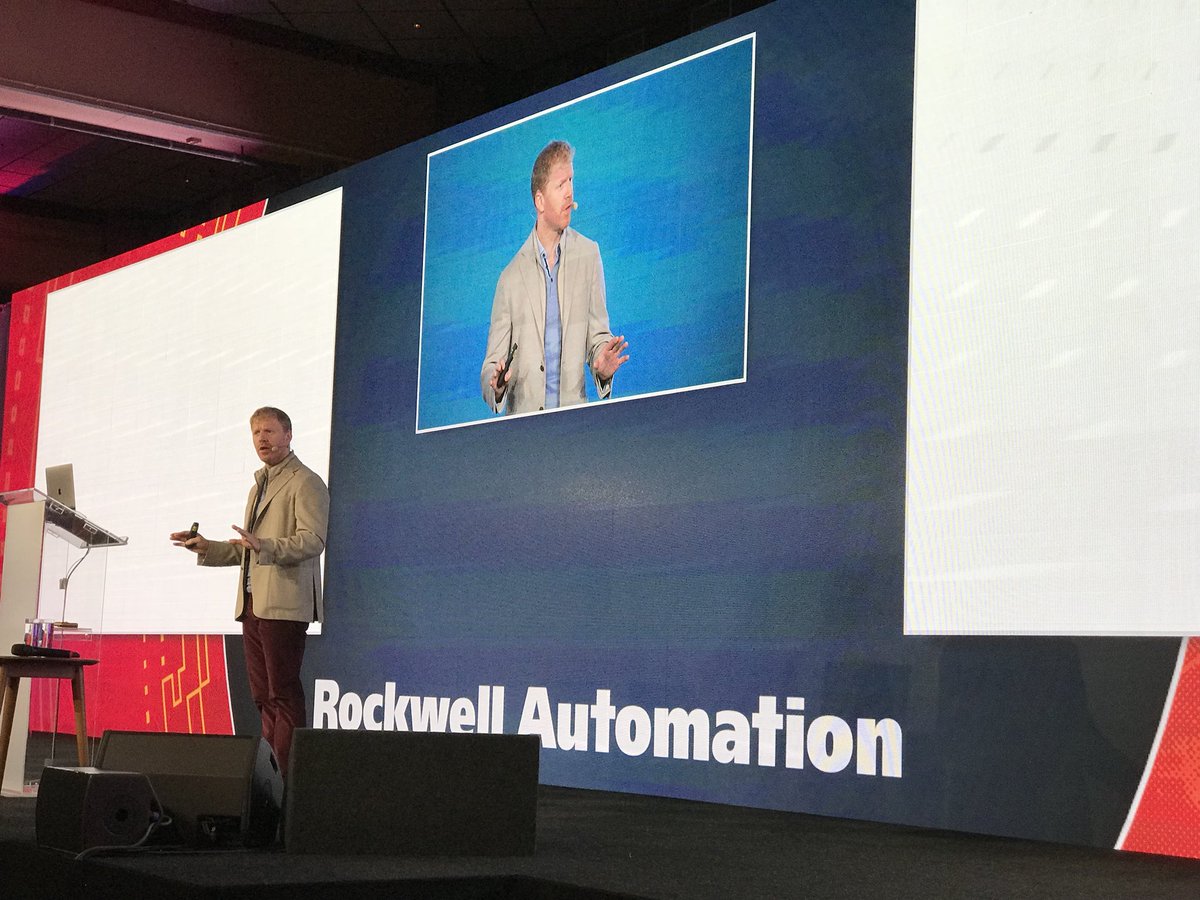 ROKLiveEvent's tweet photo. Very exciting to kick-off day 2 of #ROKTechED with our guest speaker, @jameslyne https://t.co/VNpRRHGgvr