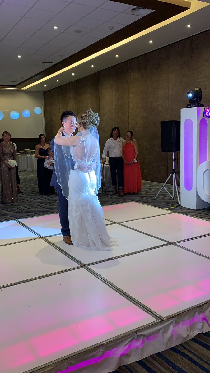 totvocado's tweet photo. 🏳️‍🌈My sister &amp; my new bonus sister looked so beautiful. LOOK AT MY SISTERS DRESS &amp; HAIR 😭 Wow😭🏳️‍🌈 
#yayforgay #cheersforqueers https://t.co/MHaGX77XZp