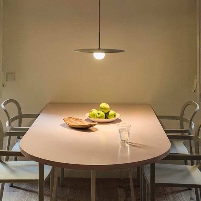 Insmat's tweet image. New pendant mod. Tempo ref. 5776 by Vibia #vibia #vibialight #pendantlight #interiordesign #lightingdesign #decoration #interior #interiors #diseño #lighting #homeinspiration #lampara #instadesign #decoracion #homedecor #architects #homedesign #pendantli… ift.tt/2CAnIib