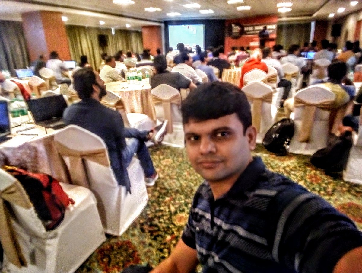 _TraderOS's tweet photo. Mixed feelings today. Leaving this beautiful city, #Bengaluru. Met some awesome people. One of the best experience of my life. #Converge2018. Thank you so much, @belltpotw @marketcalls_ @niftywizard signing off #DeanVSA https://t.co/CGwnP9eklm
