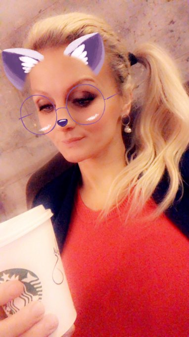 A little trip with the students out of the boring classrooms... so we get a coffee first! @Starbucks<a href="/tag/antwerp"class="tags"><span>#antwerp</span></a>