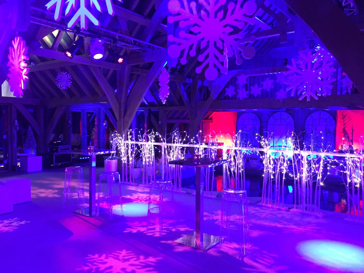 fresheventhire's tweet photo. #Furniture requests for #Christmas #parties are coming in thick and fast, if you are planning a party and looking to hire our furniture, please do get in touch quickly! #furniturehire #evenprofsuk https://t.co/clNyvkf3P6 https://t.co/XpZjQHAegO