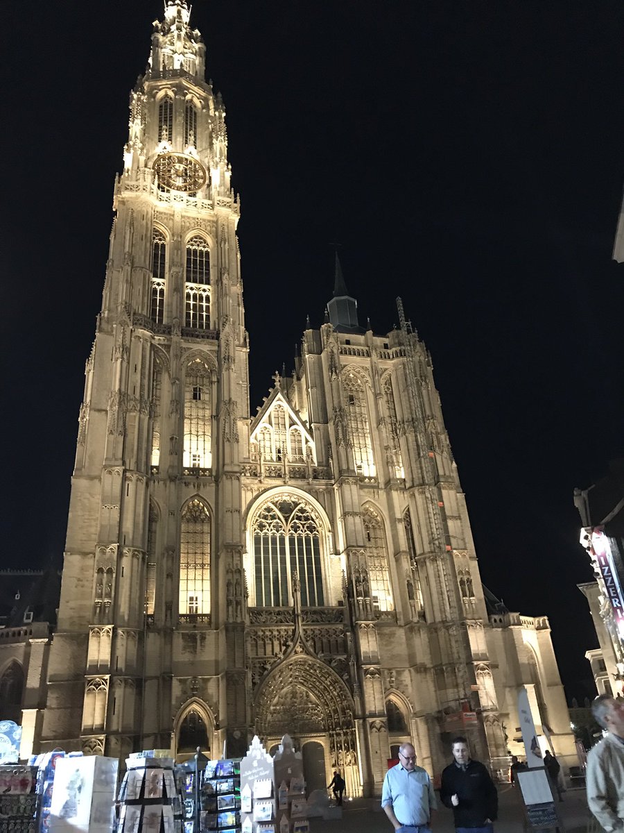 hurrelluk's tweet photo. #boost18 Great networking and envisioning (business and technology) in this Energy &amp; Utility conference. Beautiful city #AppfieBoost18 #MECOMS #Microsoft #Ferranti #Antwerp https://t.co/6RW2jRSawM