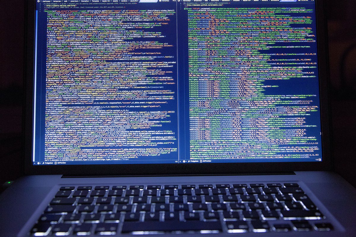 Genetec_mea's tweet photo. Did you know that 43% of organizations believe that it is unlikely or highly unlikely that they would be able to detect a sophisticated #cyberattack? Check out our blog for 3 tips on how to mitigate the risks of cyberattacks: https://t.co/HRgsGP0Vaa https://t.co/3I83S3DdfF