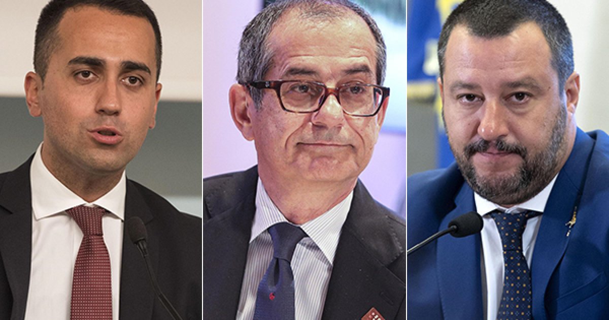 MPenikas's tweet photo. HuffPost: Governo avvertito da Moody's: "La manovra? Un errore. Si rifletterà sul rating" https://t.co/cbQitu2RJF https://t.co/SYBJ0OR7Tt