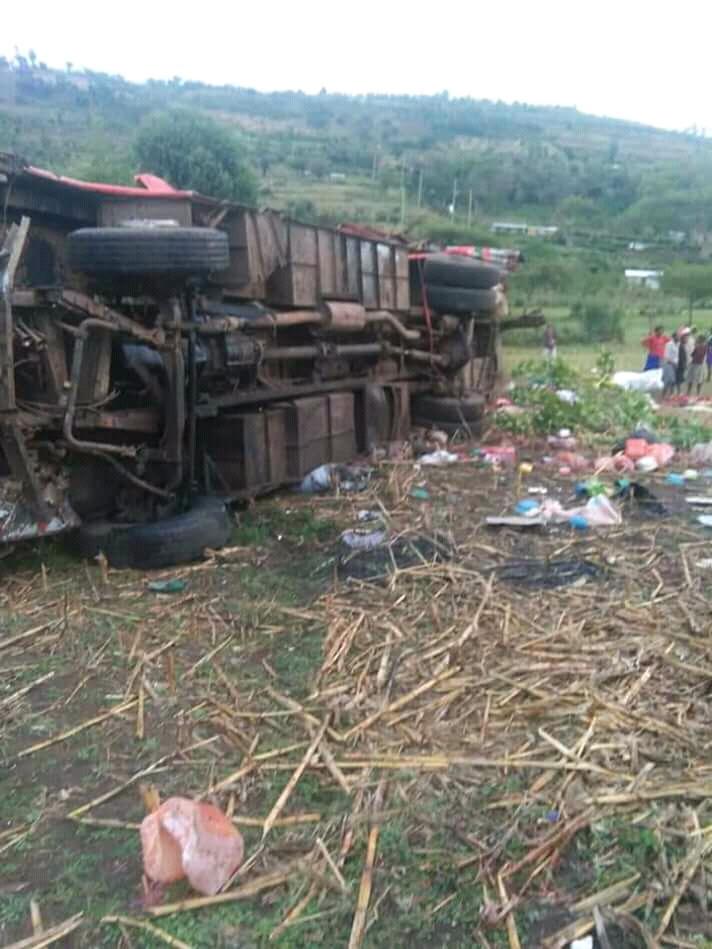 Cofek_Kenya's tweet photo. RIP fatalities of Fort Tenan accident. Key questions need 2B asked 2: @NPSOfficial_KE, @KeNHAKenya, @ntsa_kenya &amp; @TransportKE regarding safety, design &amp; policies around public commuting &amp; so motoring in Kenya. @dal_kip @Mundiasamson  https://t.co/tnITtZR9Ei
via @asunza