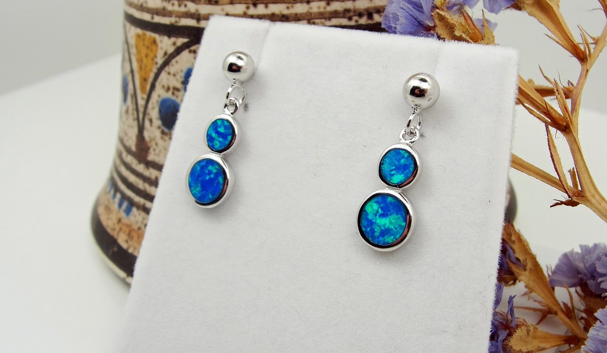 Andrianna_Paros's tweet photo. Come and check our #beautiful #jewellery! #greek #greekjewelry #greekdesigns #handmadejewelry #etsyshop #etsygifts #etsylove #jewelrylovers #FamilyBusiness #opal #silver #necklace #earrings #bracelets  #ThankYou 
https://t.co/i8yjCruzil https://t.co/LVe2U7ItLk