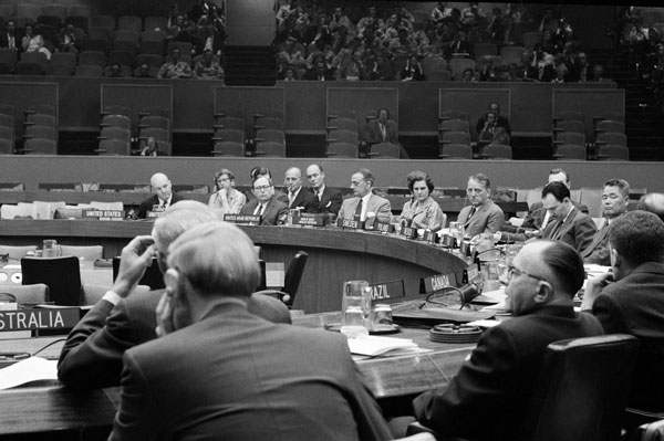 BIS_spaceflight's tweet photo. #OTD  10 October, 1967
The Outer Space Treaty was signed  this week, 51 years ago today.  The #Treaty represents the basic legal framework of international  Space Law, and promotes the peaceful exploration and use of #outer #space.
@WorldSpaceWeek #WSW2018 #SpaceLaw #Apollo https://t.co/zNiYVOeK6p