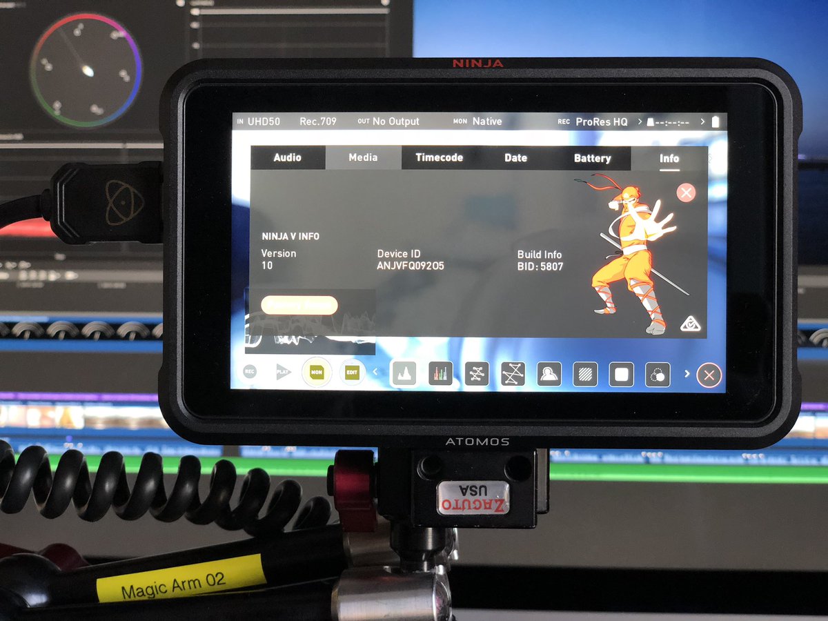 Así luce Atomos Ninja V en la Panasonic EVA1. Gracias <a href="/Camaralia/">Camaralia</a>
