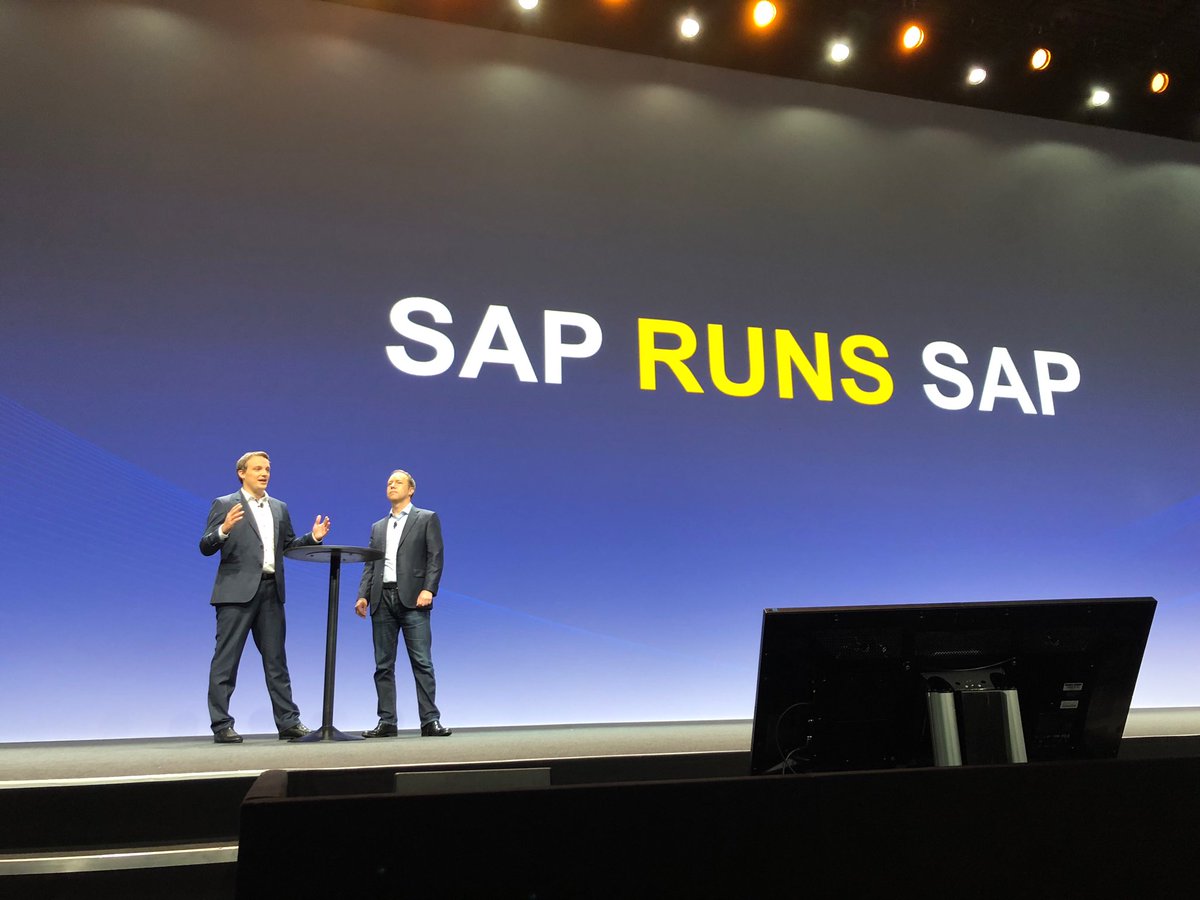 ChrstnKlein's tweet image. My pleasure to be on stage with our very own ⁦@aatzberger⁩ at a great #SAPCXLive event in the beautiful Barcelona today - Talking about how we leverage C/4HANA ourselves ⁦@SAP_CX⁩ #SAPrunsSAP #CustomerExperience